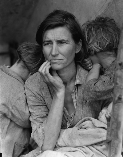Destitute pea pickers in California. Mother of seven children. Age thirty-two. Nipomo, California